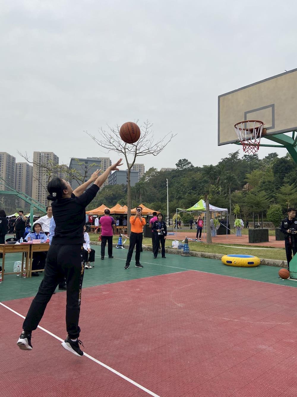 b013fc84e654420abd23ebd5165f8c48.jpg