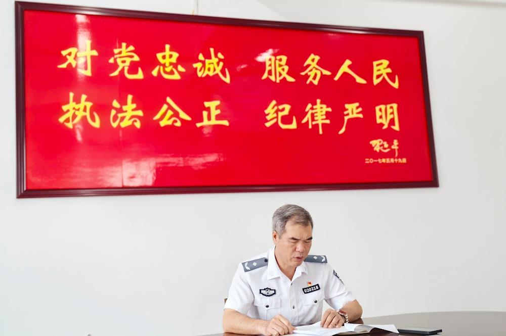1b83cf2604cb4cc68fb37c1259be29f8.jpg