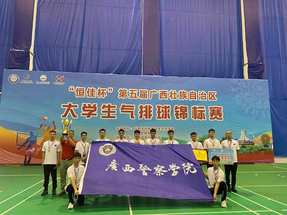 28fec47d5fc14c2c8c82c1509cc1ad33.jpg