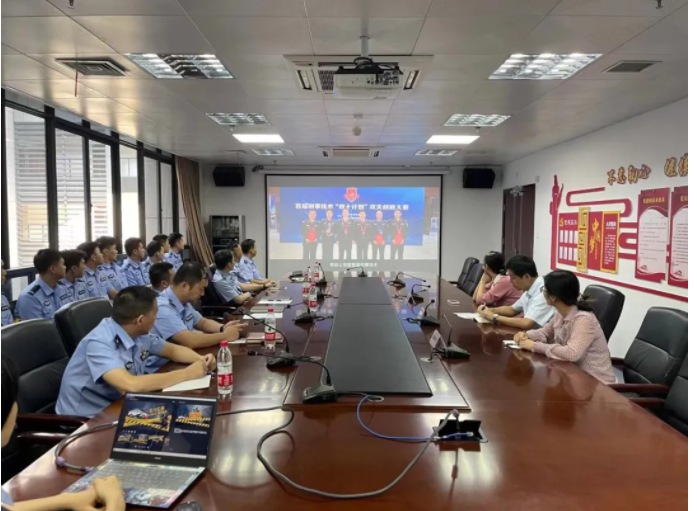 刑侦支队七大队大队长郑耀斌对我院领导及队长的到来表示热烈欢迎