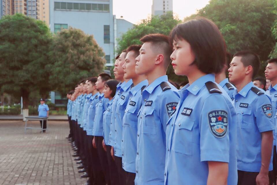 0fbb9348136c400d953e26e0f0ba4898.jpg
