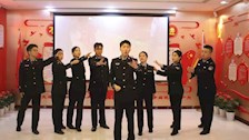 　铸忠诚警魂，担时代使命