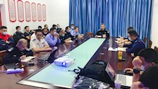 警察体育教研部召开部门例会