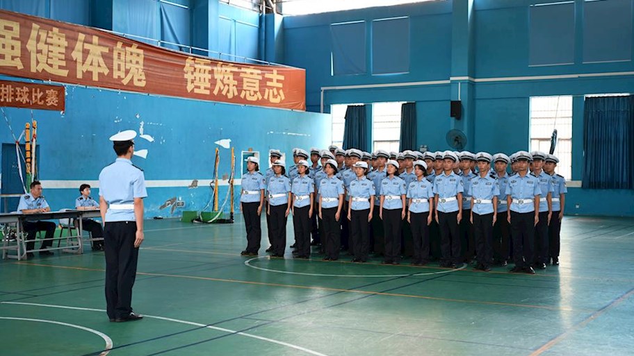 我院举行23、24级公安专业学生队列会操比赛