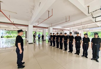 2024年全区公安机关新录用非公安专业毕业人员入警训练班（广西警察学院培训点）学员开展队列训练