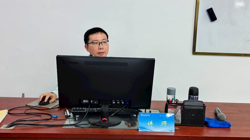 图书馆组织开展参考文献管理与应用技能专题培训