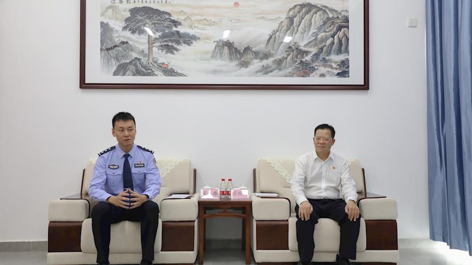 2024年全国“最美基层民警”候选人雷林臻先进事迹分享会在我校举行