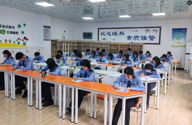 我校顺利举办2025年大学生朋辈心理辅导技能大赛