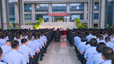 我院召开21级新生见面会暨纪律作风整顿动员大会 