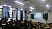 “随堂听课”，走进开学第一课
